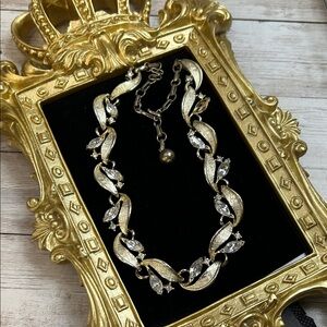 Vintage Lisner Gold and Glass Rhinestone Leaf Necklace *See description